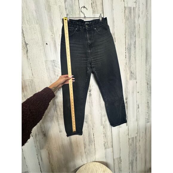 Nasty Gal collection black mom super high rise jeans size 6 - Picture 10 of 13